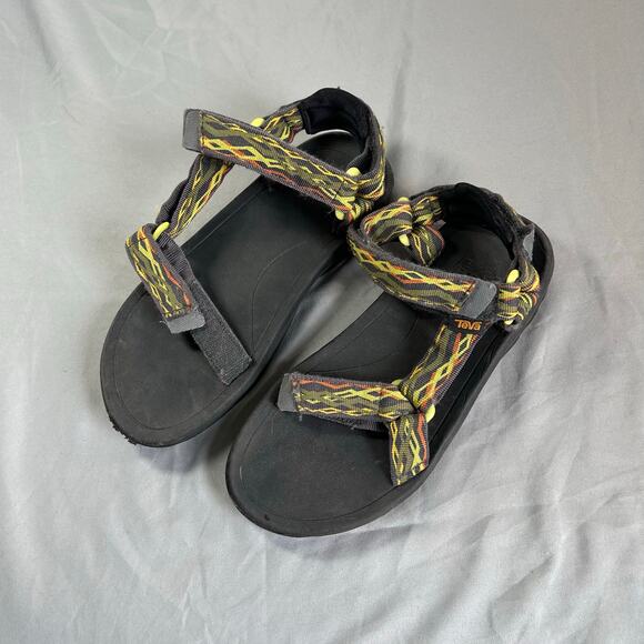 TEVA Sandals size 4 - Picture 1 of 7